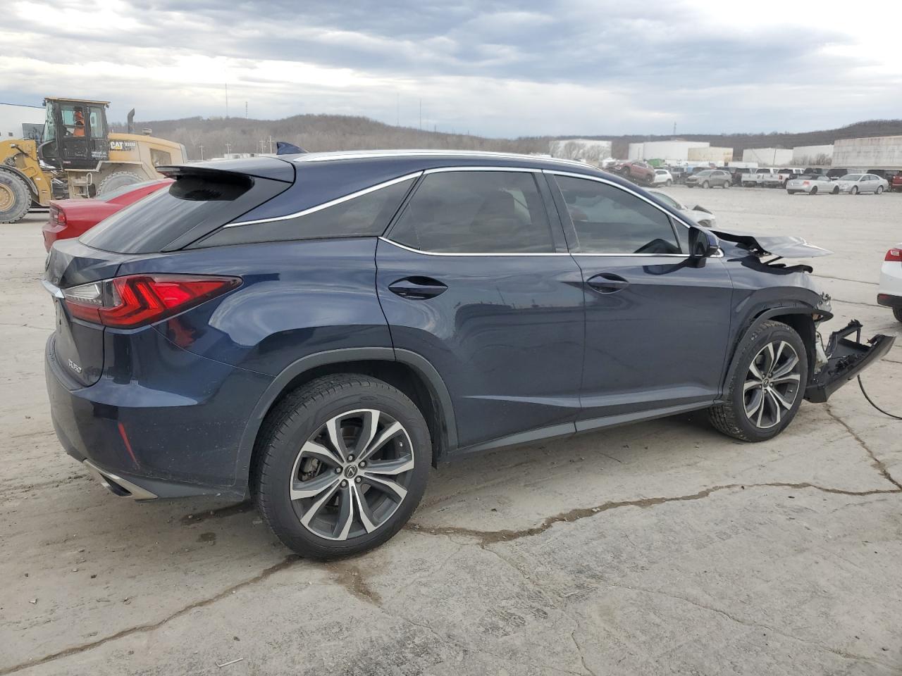 2019 Lexus RX - Image 3