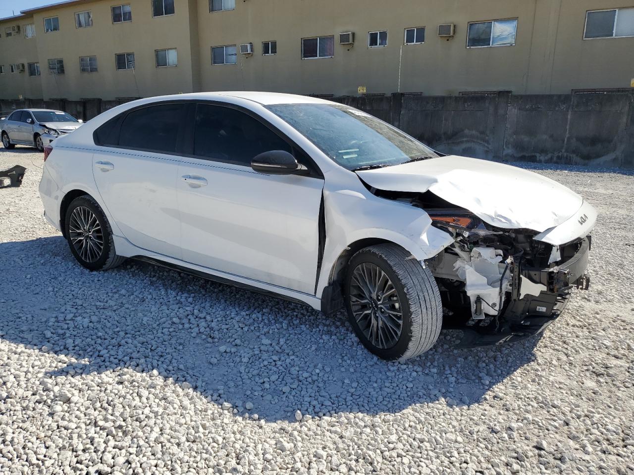 2024 Kia Forte - Image 4
