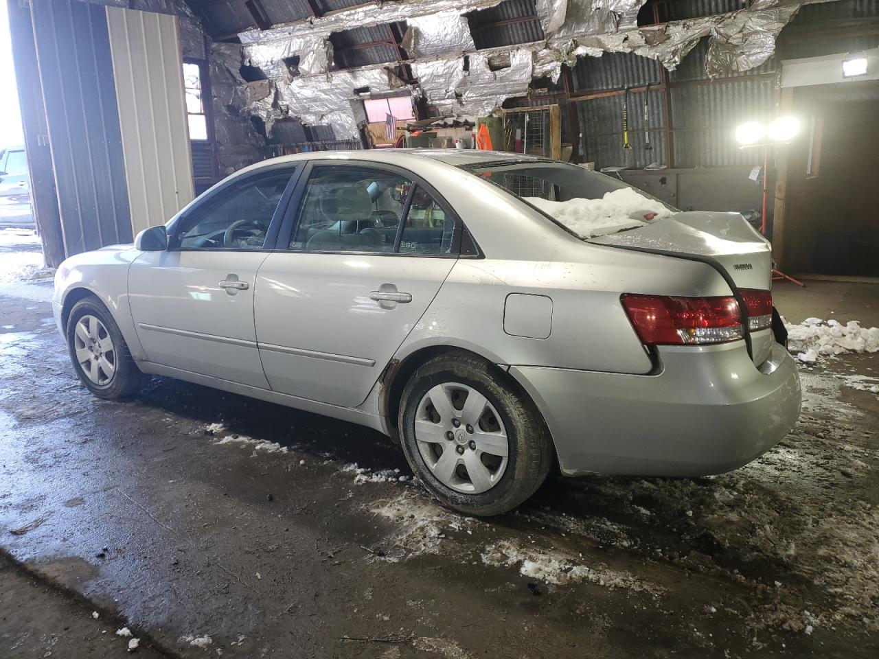 2007 Hyundai Sonata - Image 2