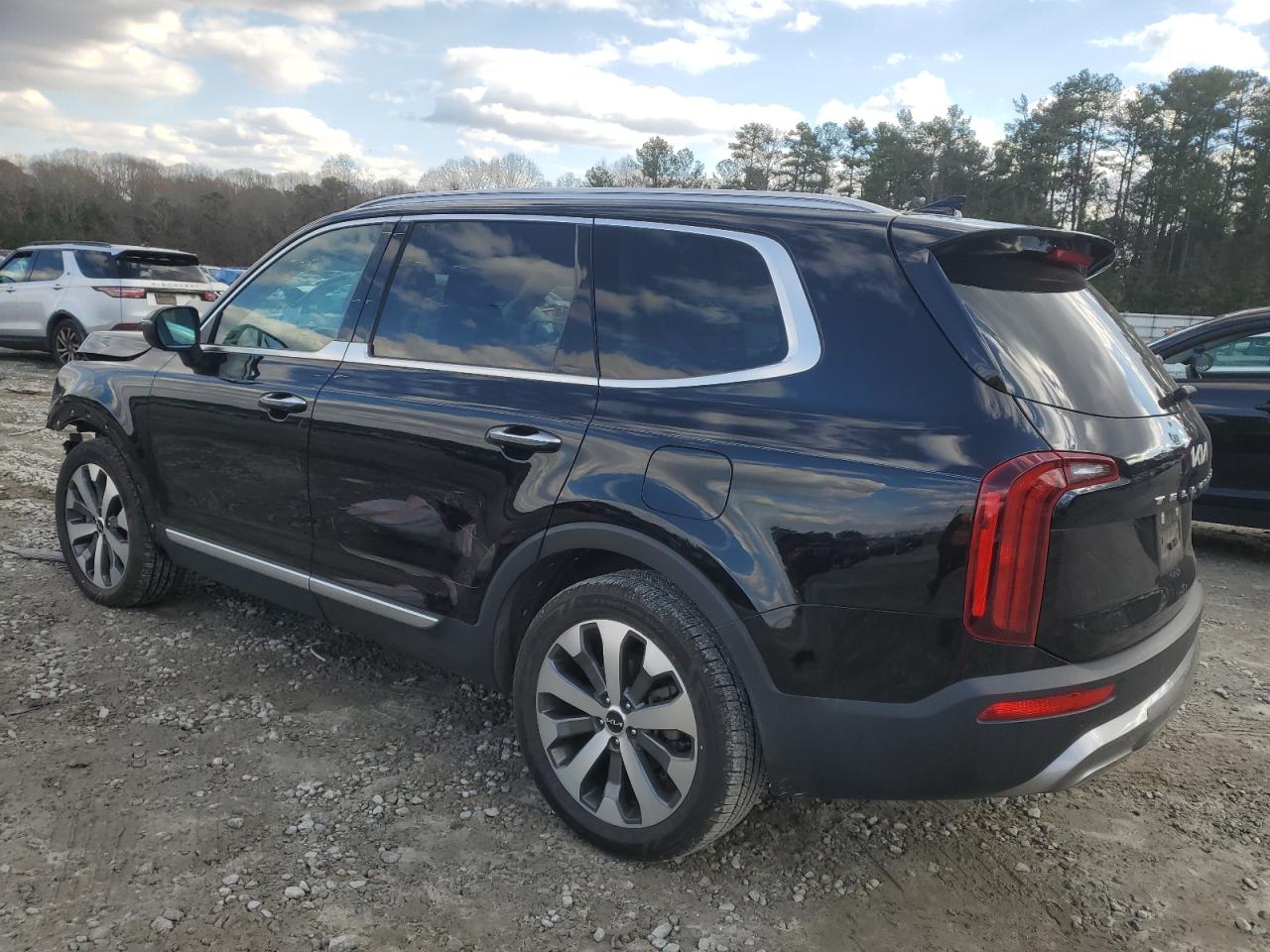 2022 Kia Telluride - Image 2