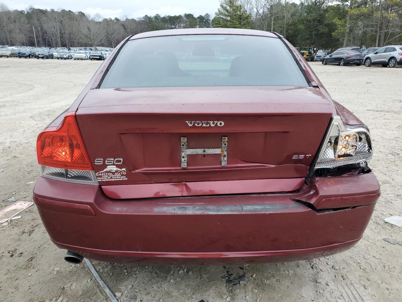 2005 Volvo S60 2.5T VIN: YV1RS592452437539 Lot: 42298475