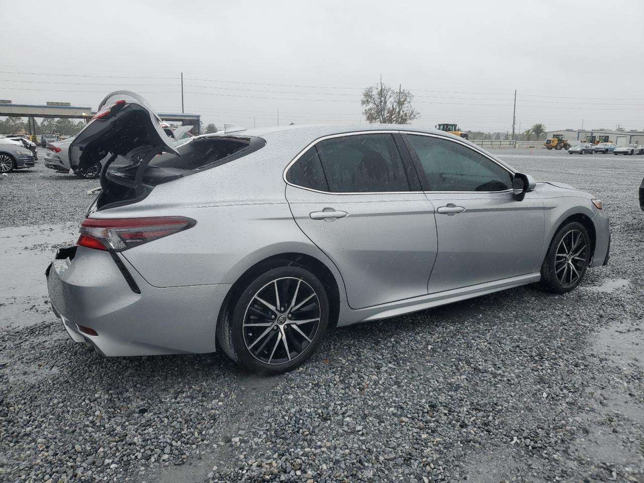 2023 Toyota Camry - Image 3