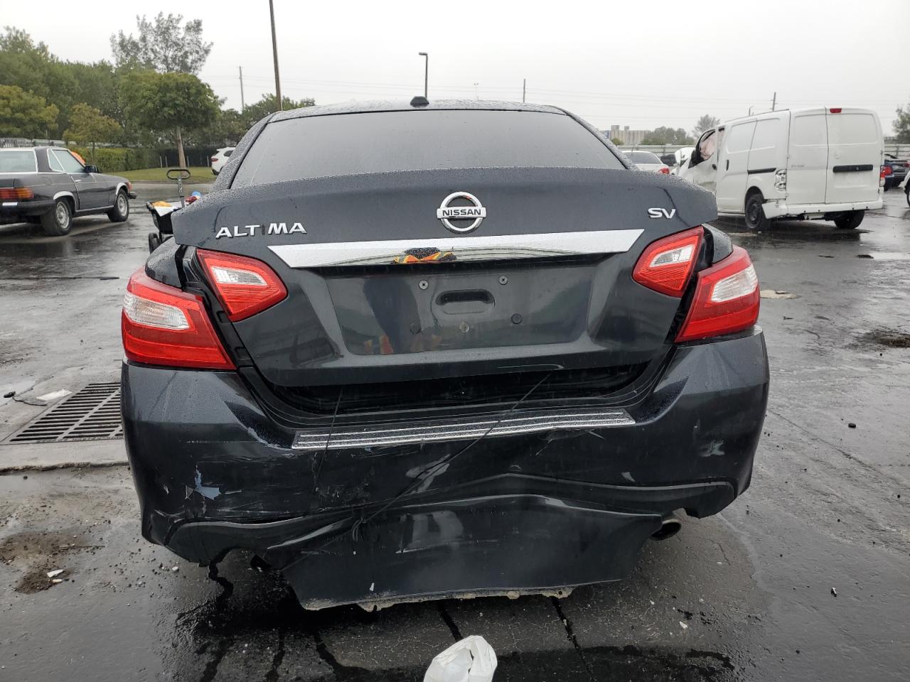 2017 Nissan Altima - Image 6