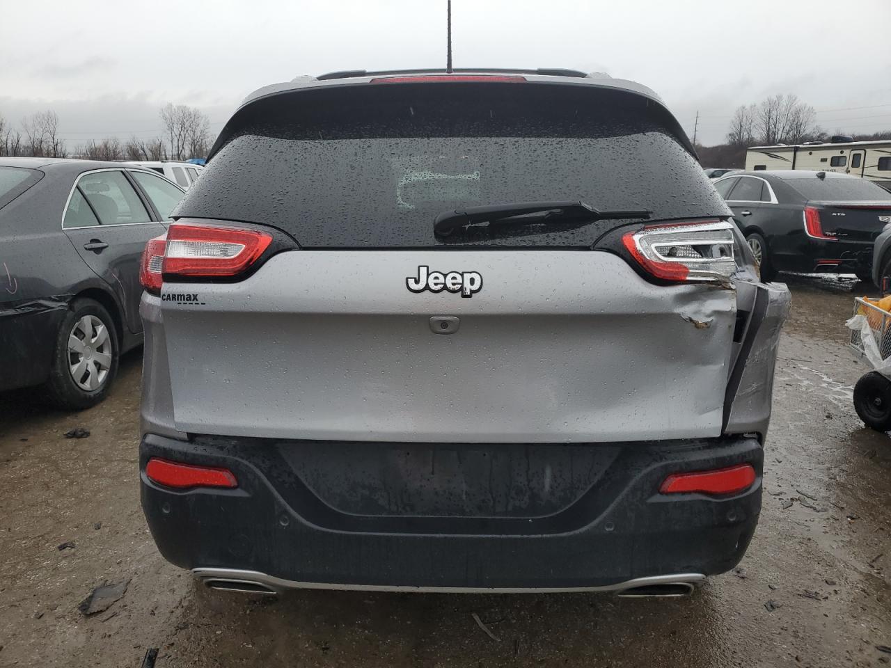 2018 Jeep Cherokee - Image 6