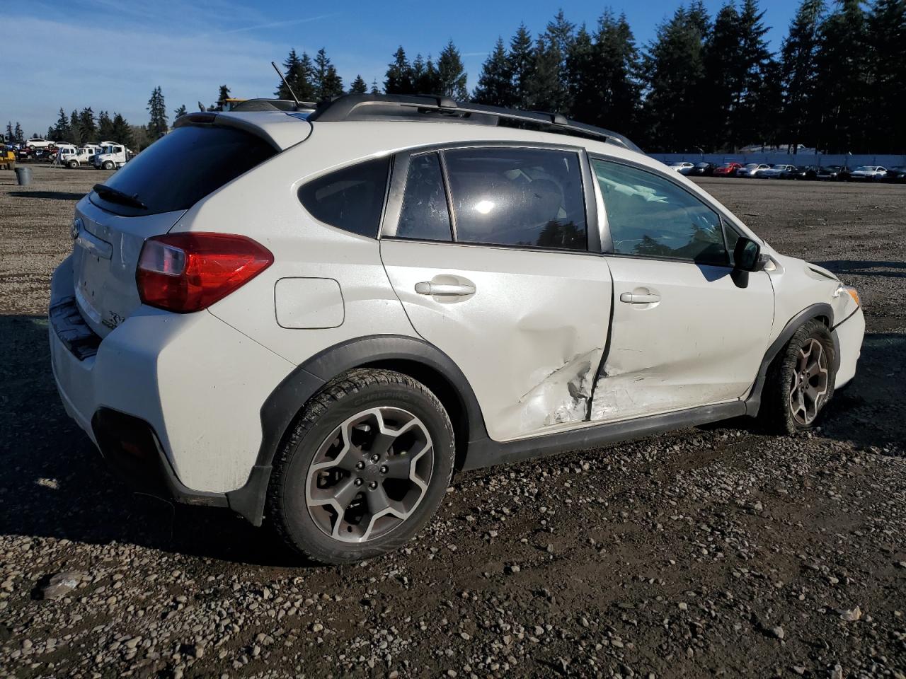 2015 Subaru XV - Image 3