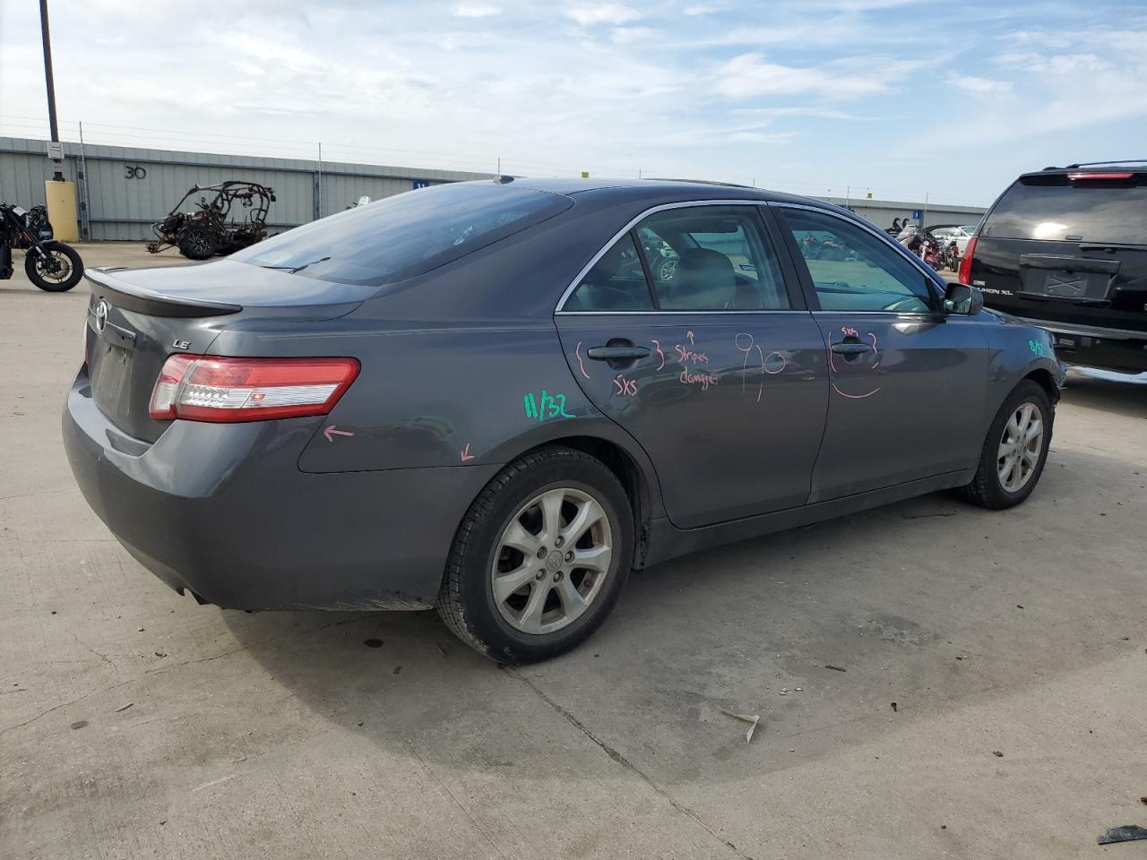 2011 Toyota Camry - Image 3