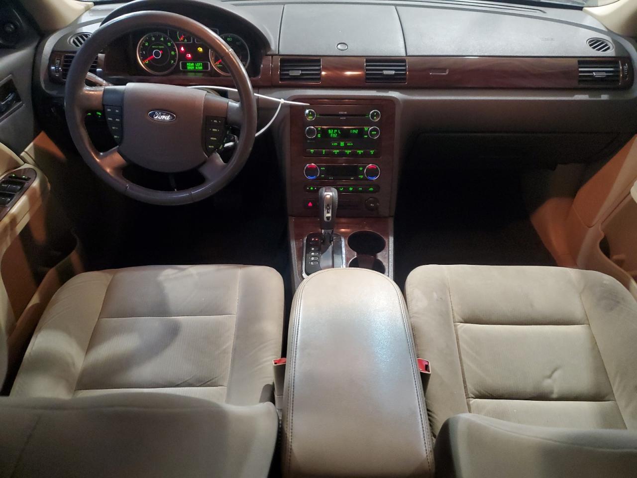 2008 Ford Taurus - Image 8