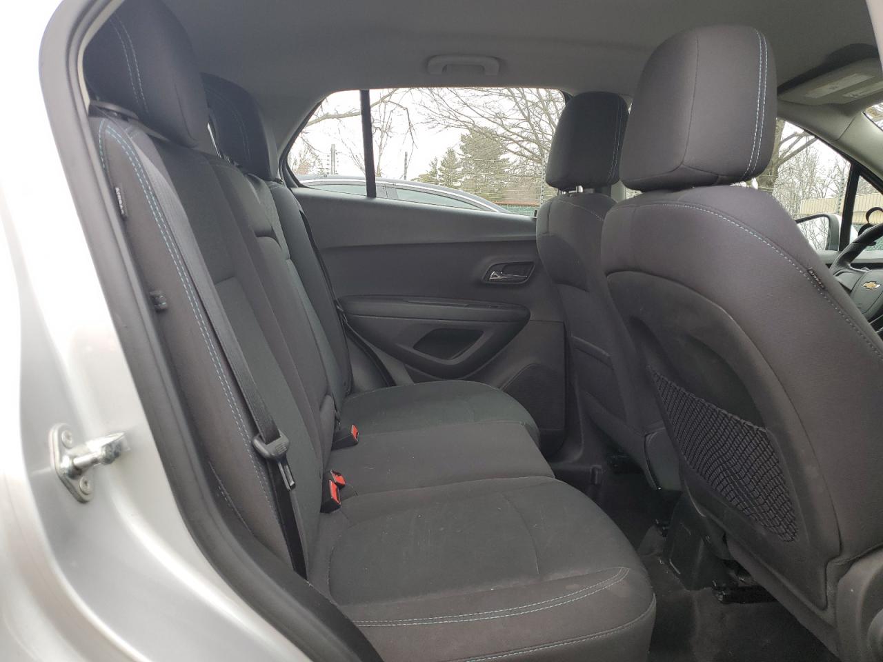 2016 Chevrolet Trax - Image 11
