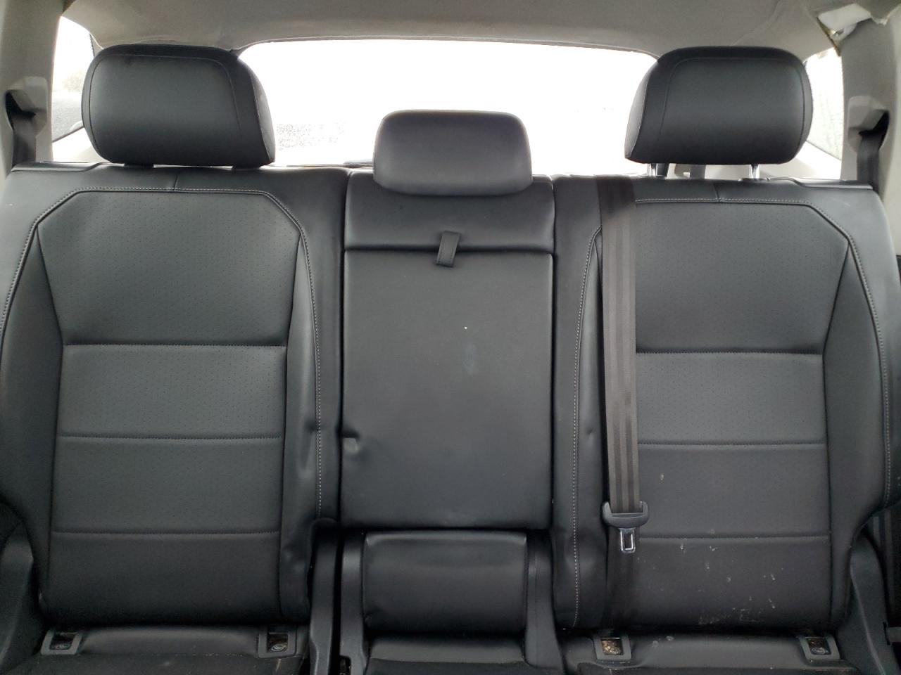 2019 Volkswagen Tiguan - Image 10