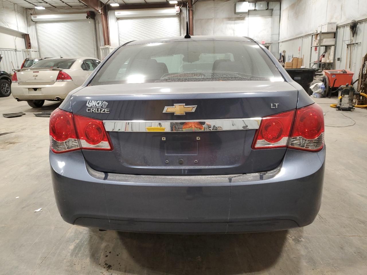 VIN 1G1PC5SB8E7117527 2014 CHEVROLET CRUZE no.6