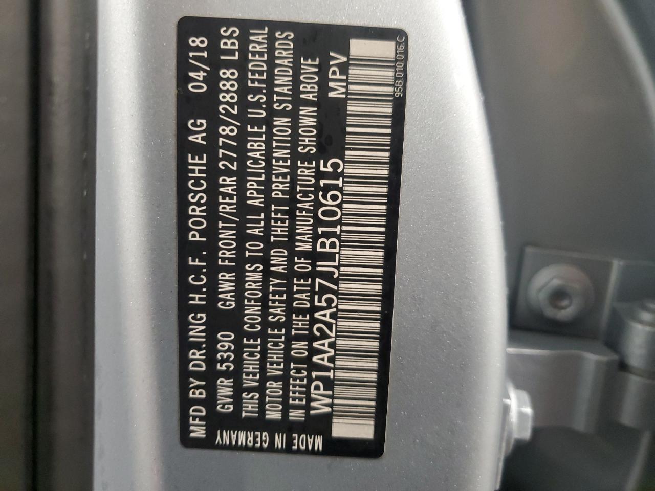 2018 Porsche Macan - Image 15