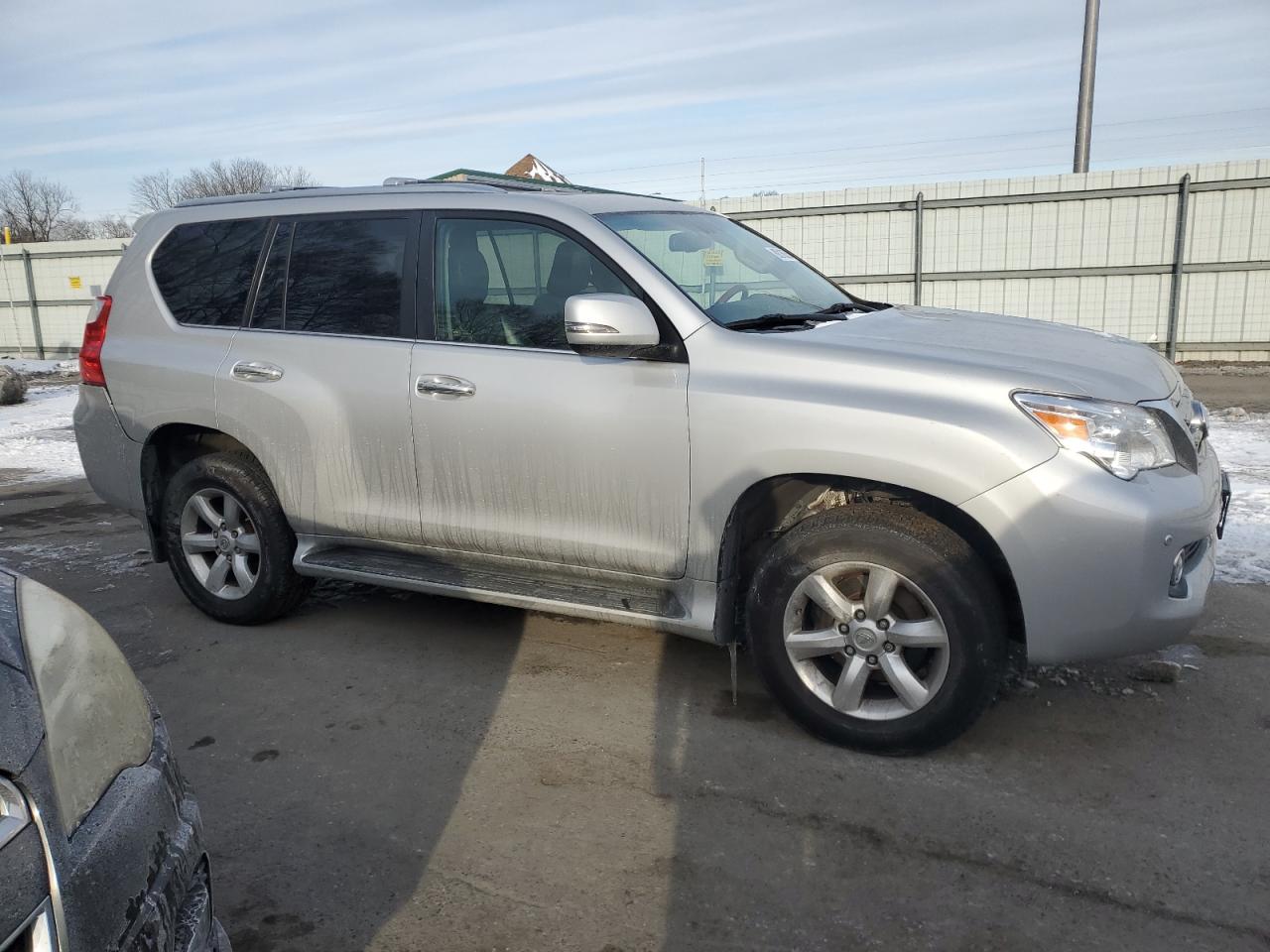 2010 Lexus GX - Image 4