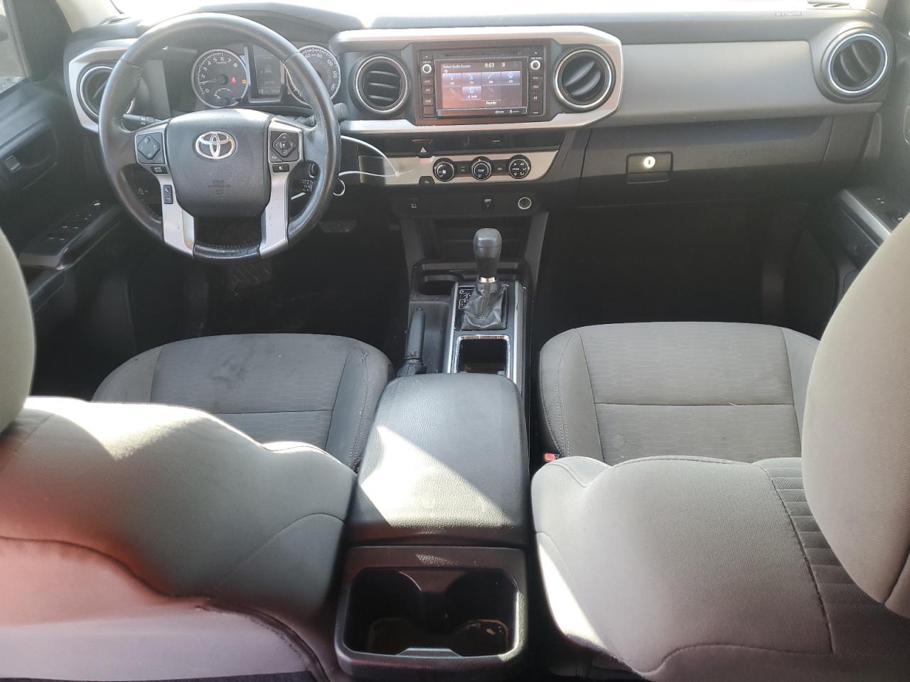 2016 Toyota Tacoma - Image 8