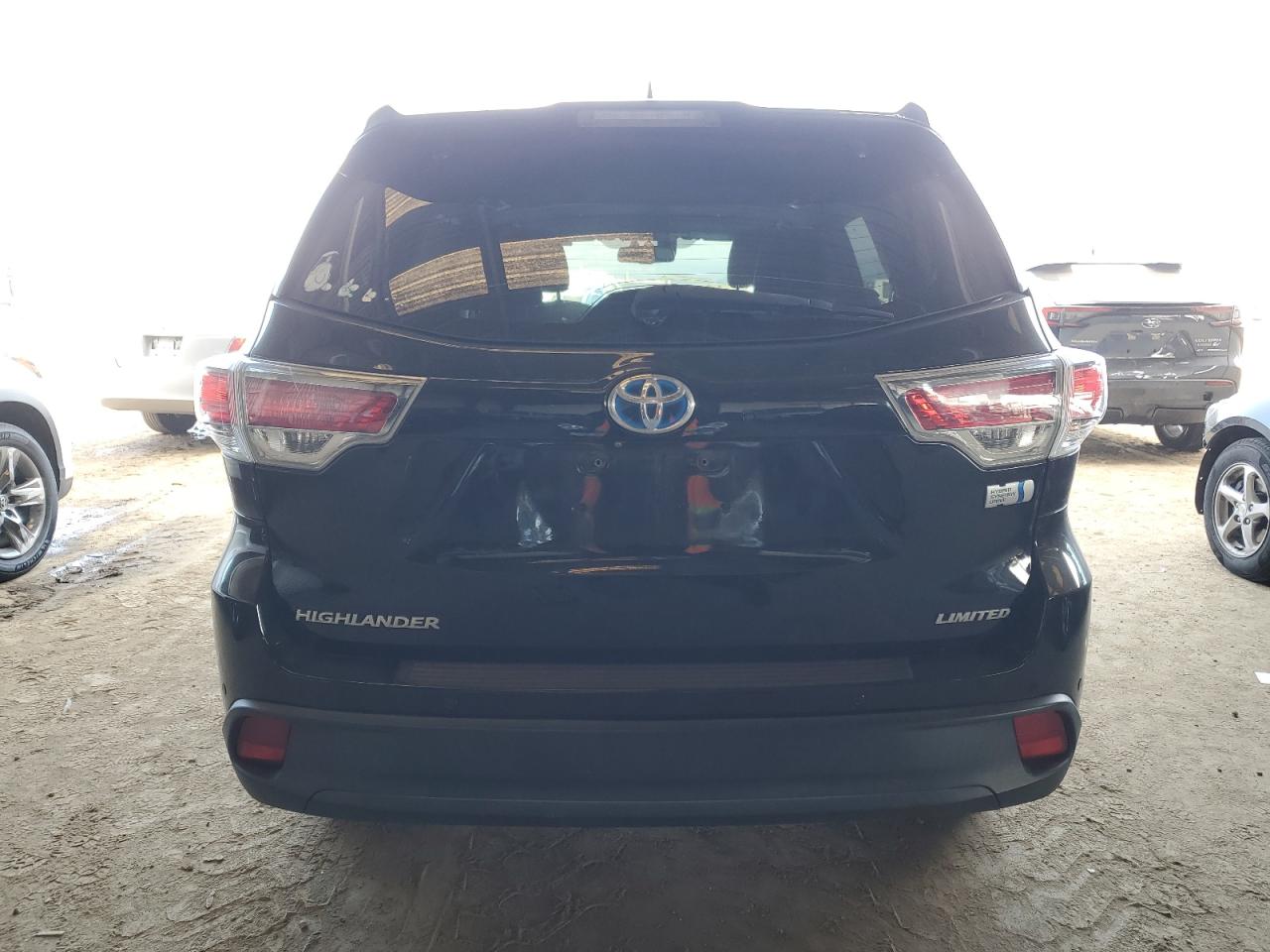 2015 Toyota Highlander - Image 6