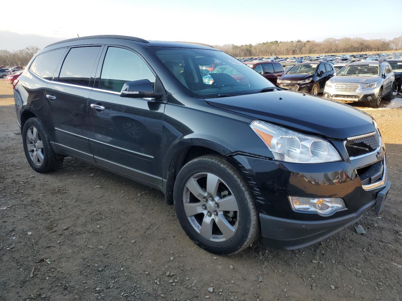 2010 Chevrolet Traverse - Image 4