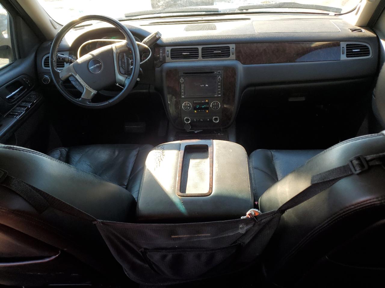 2010 GMC Yukon - Image 8