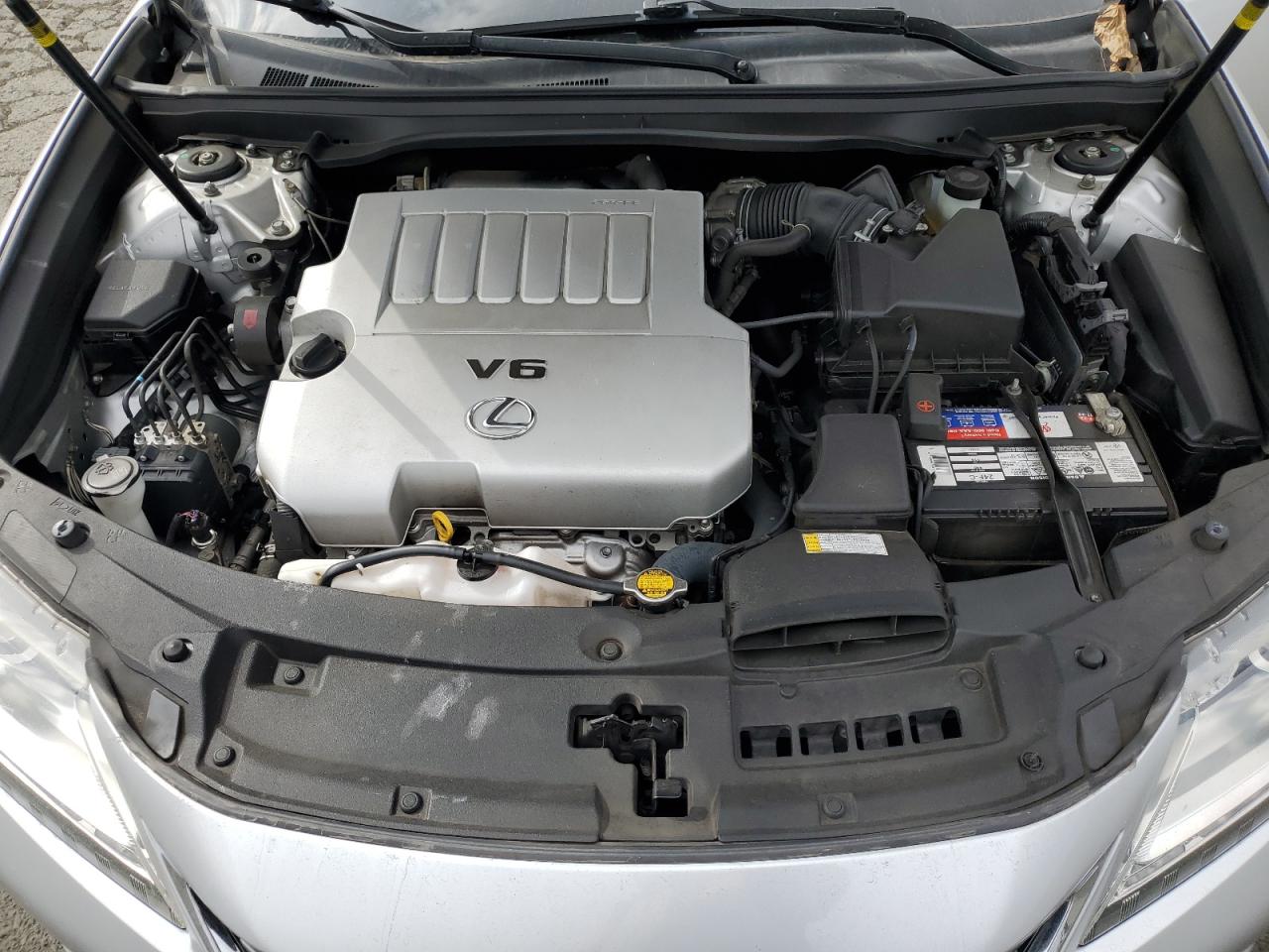 2015 Lexus ES - Image 11
