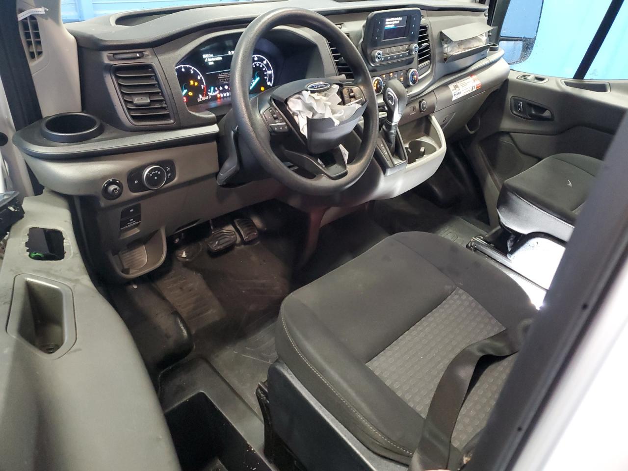 2023 Ford Transit - Image 8