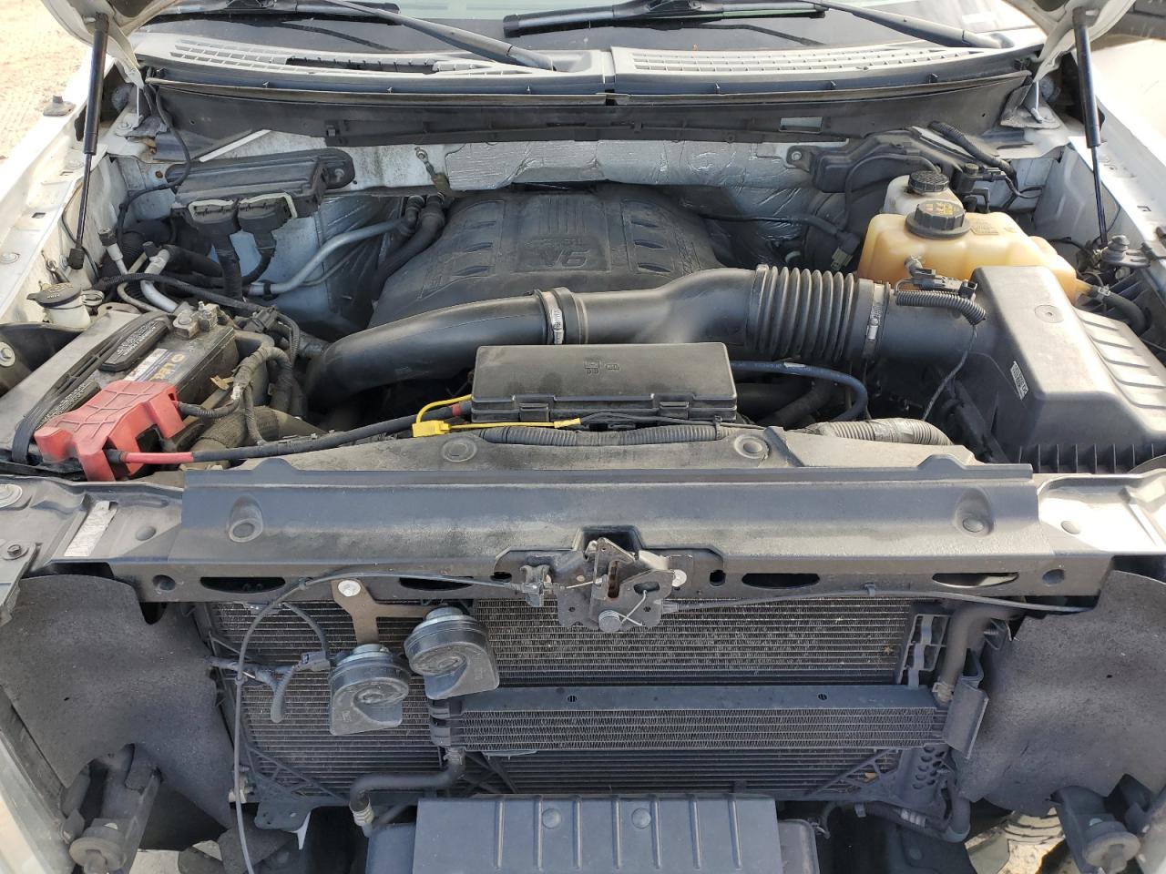 2013 Ford F-150 - Image 12