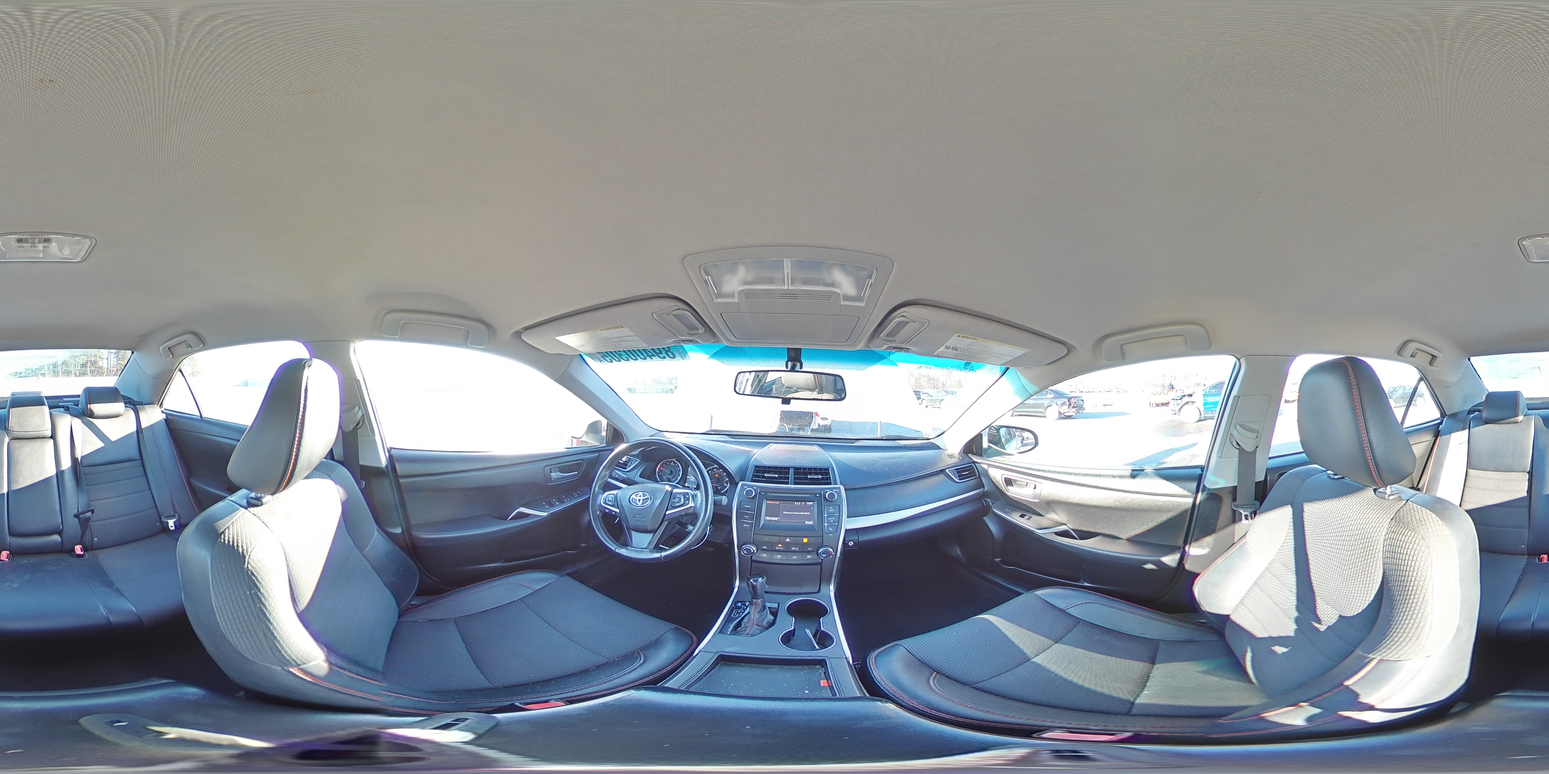 2016 Toyota Camry - Image 13