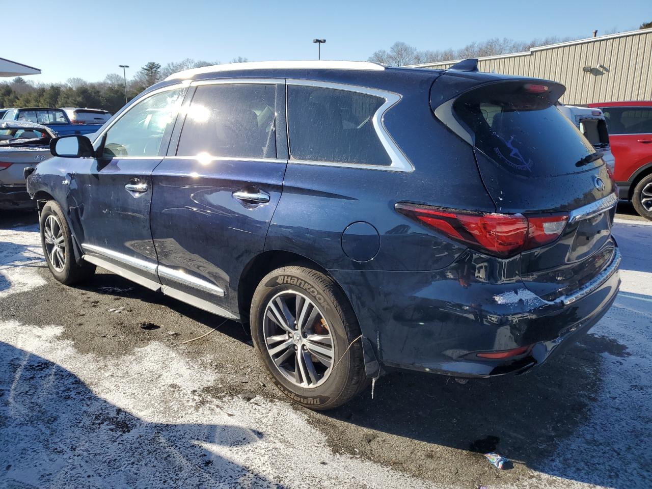 2017 Infiniti QX60 - Image 2