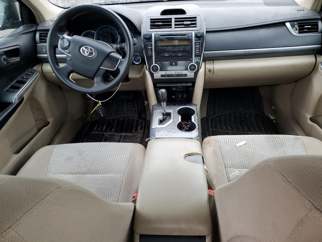 2012 Toyota Camry - Image 8