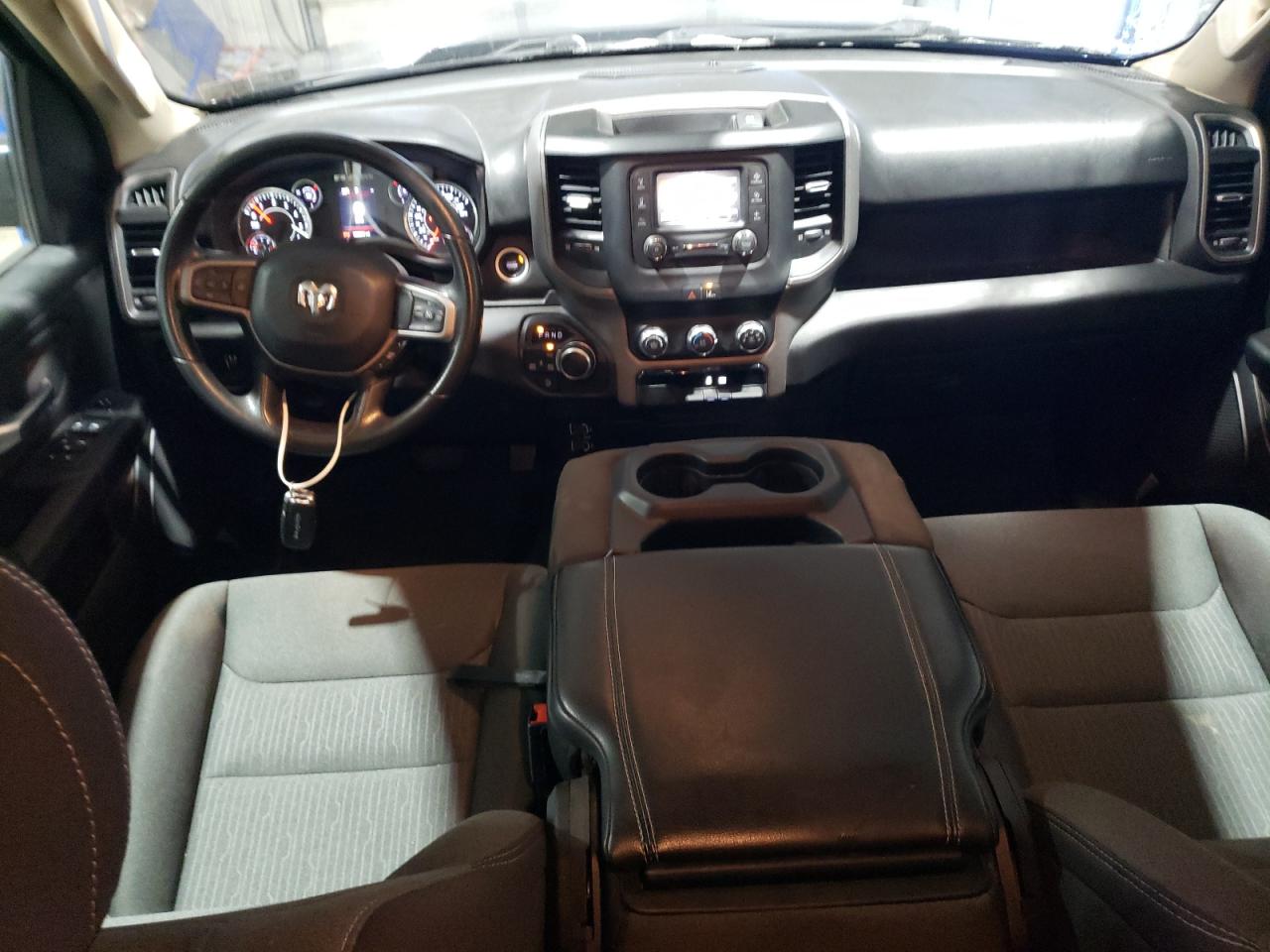 2021 RAM 1500 - Image 8