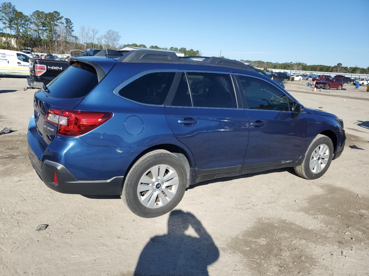 2019 Subaru Outback - Image 3