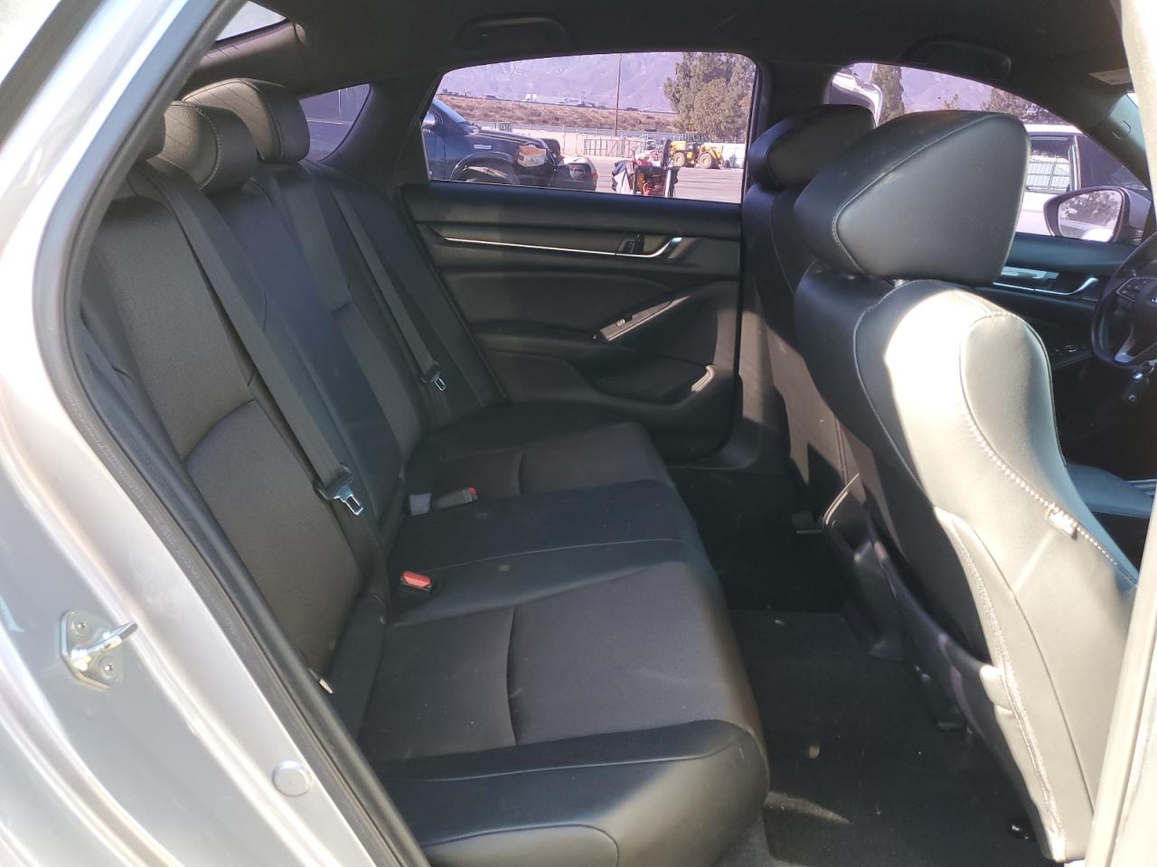 2019 Honda Accord - Image 11