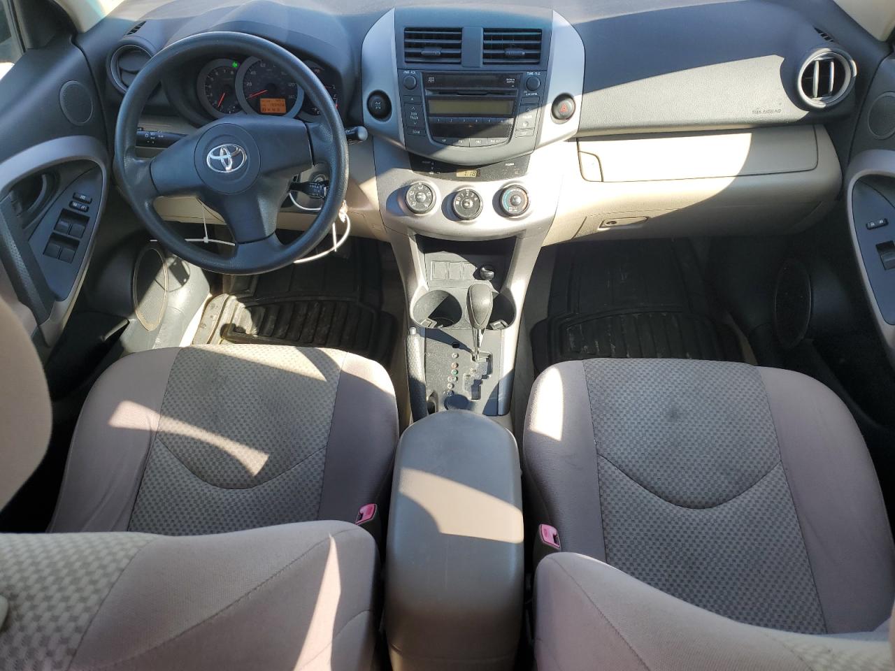 2008 Toyota RAV 4 - Image 8