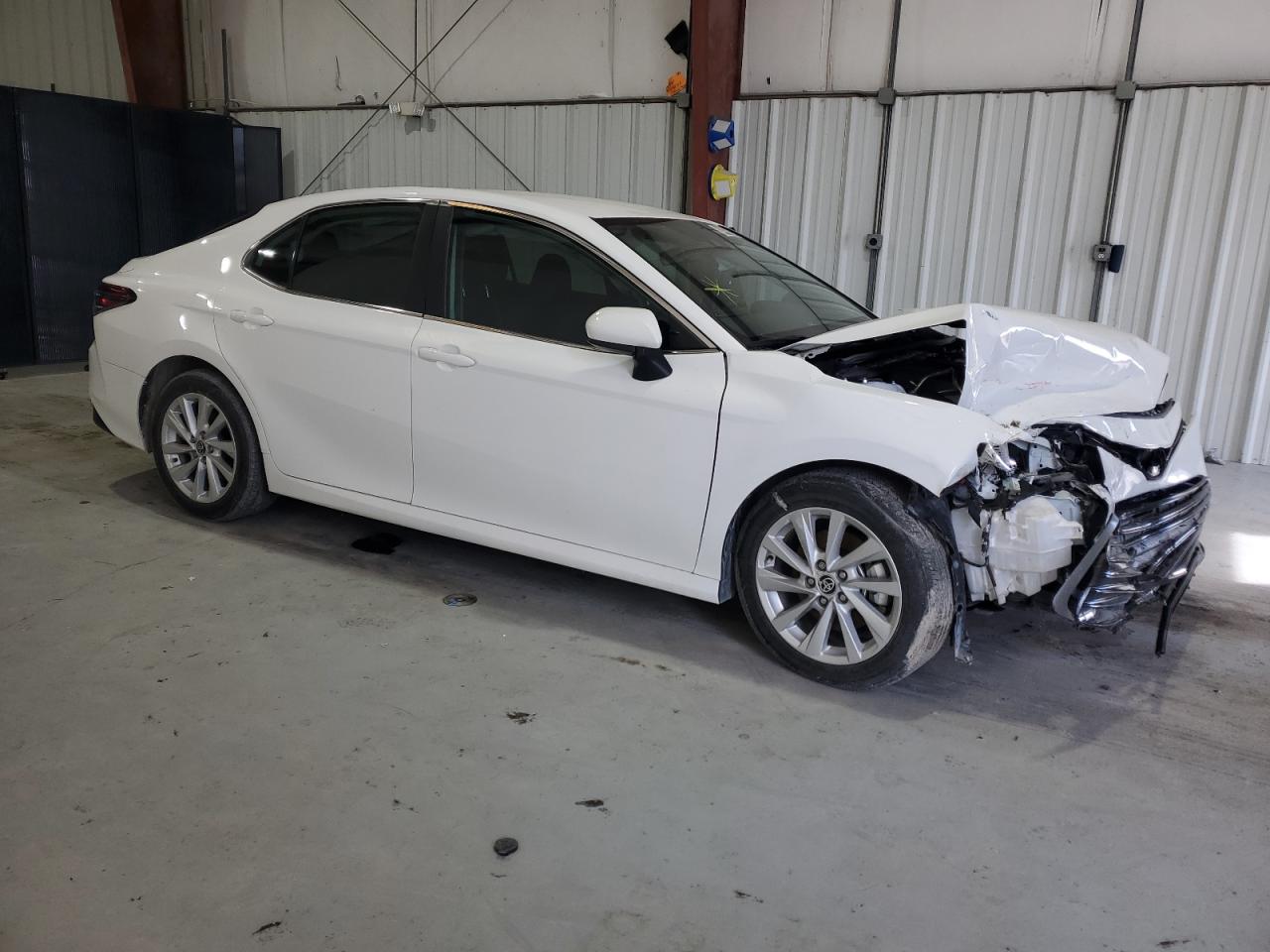 2024 Toyota Camry - Image 4