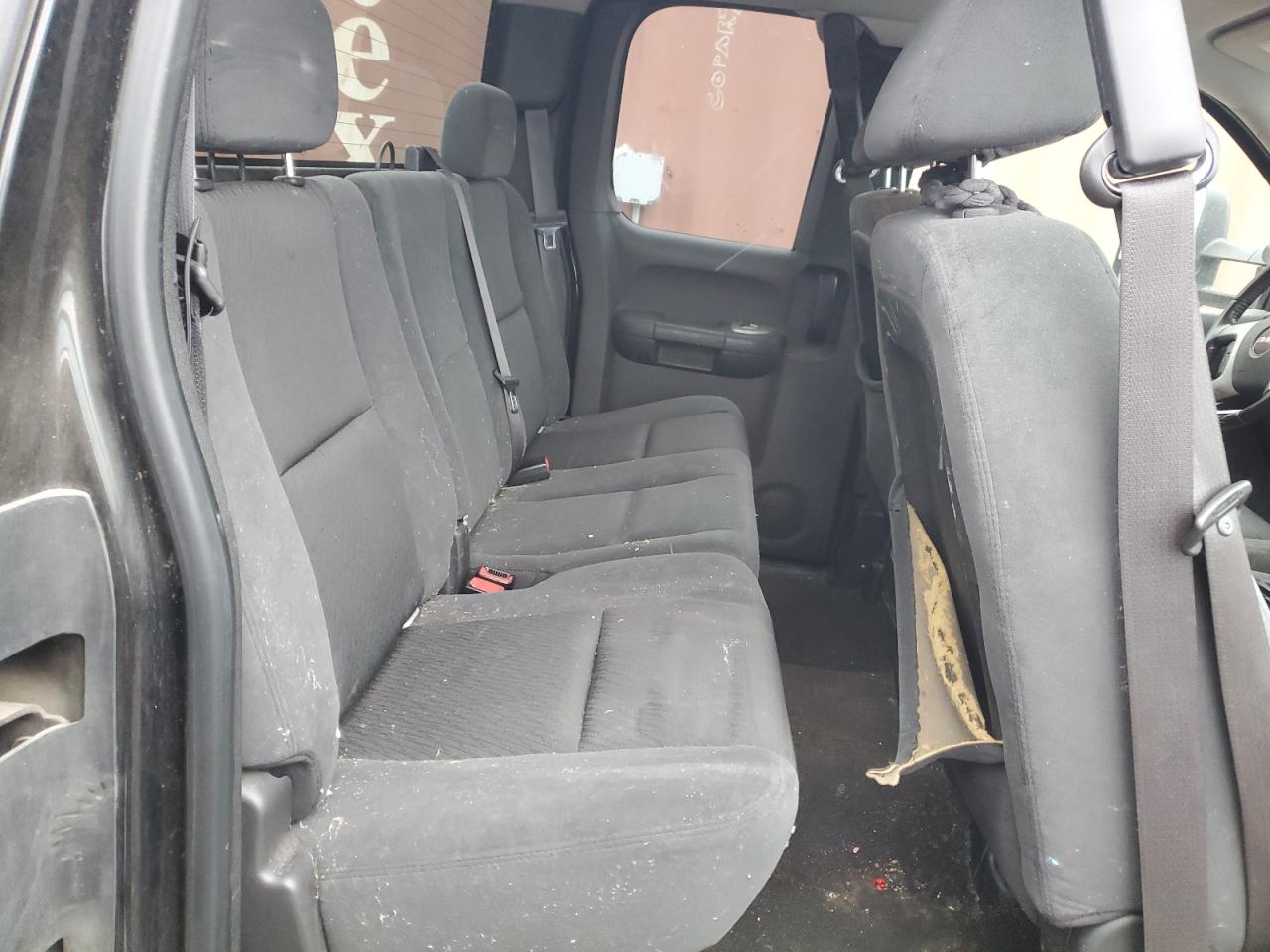 2007 GMC Sierra - Image 10