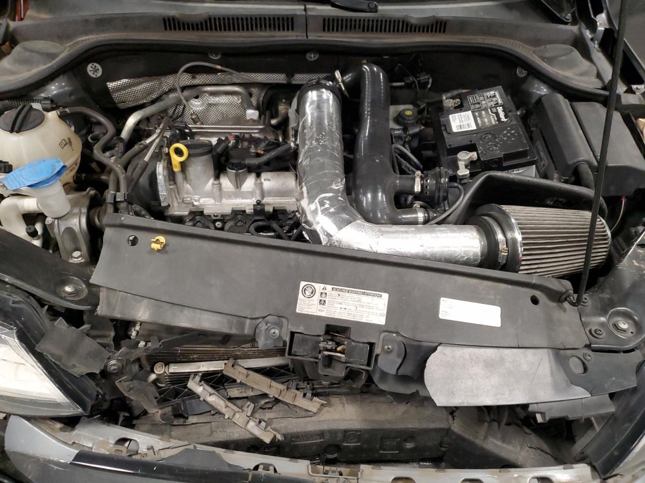 2017 Volkswagen Jetta - Image 12