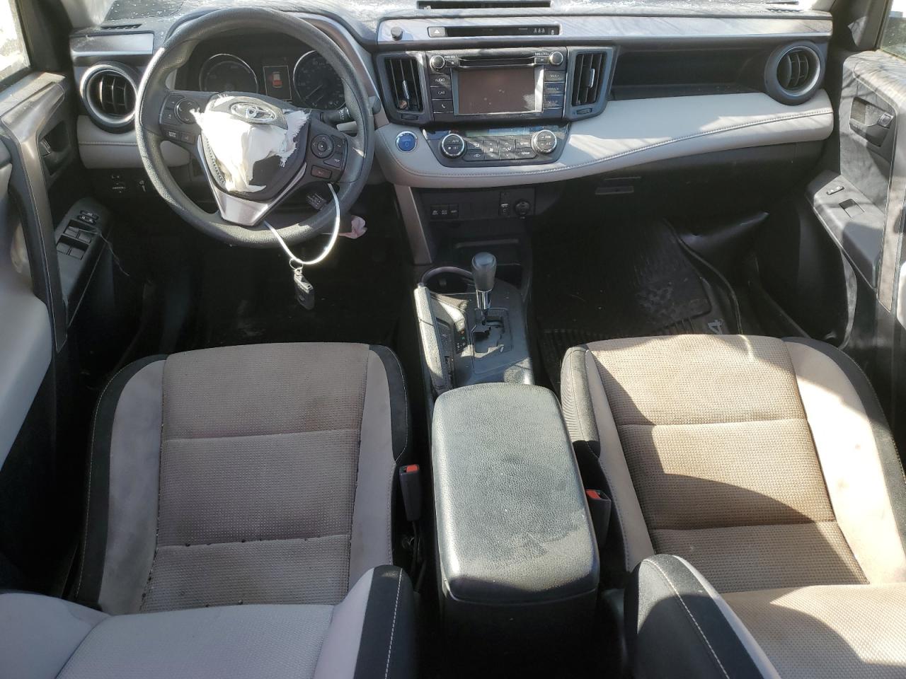 2018 Toyota RAV 4 - Image 8