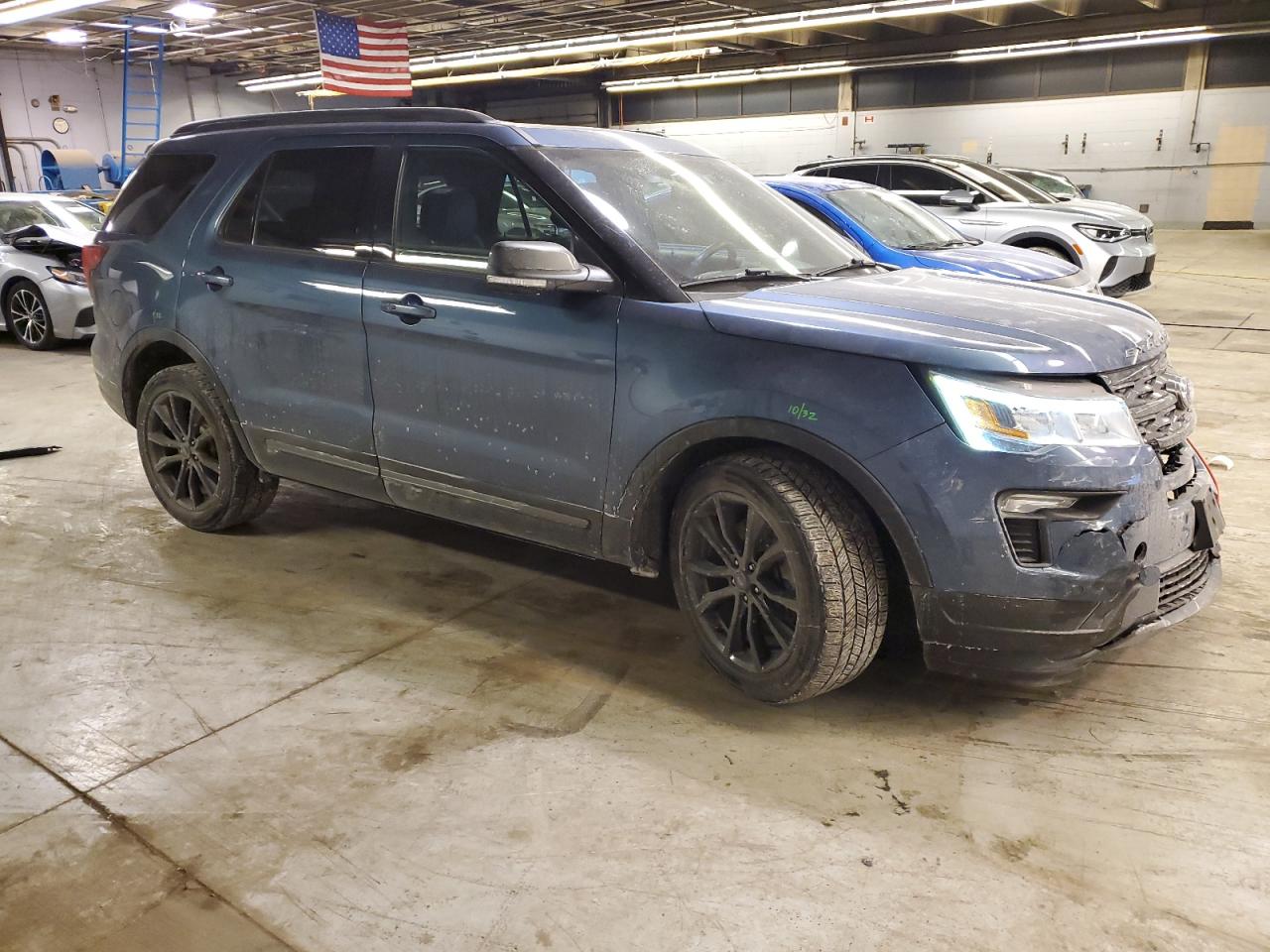 2018 Ford Explorer - Image 4