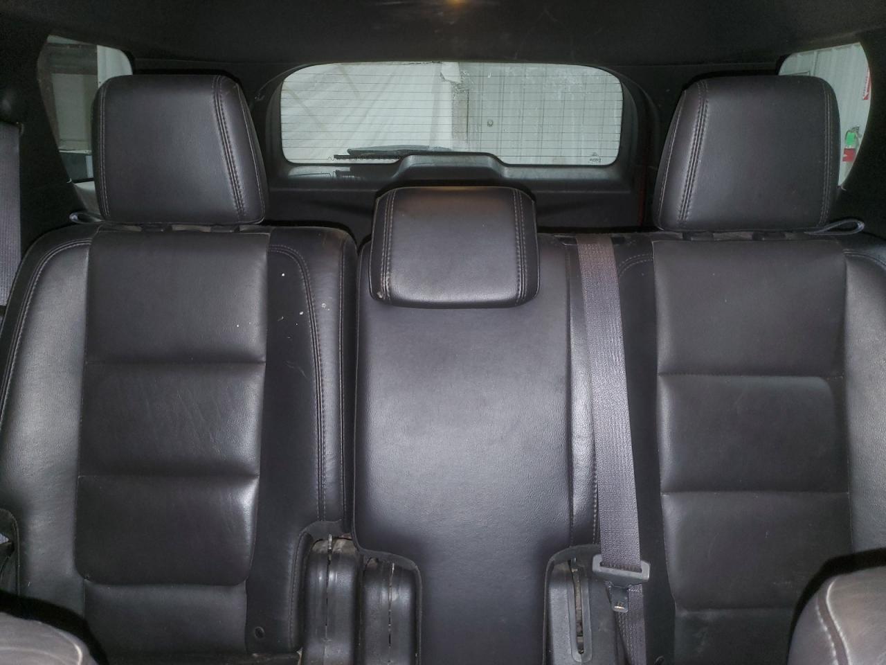 2015 Ford Explorer - Image 10