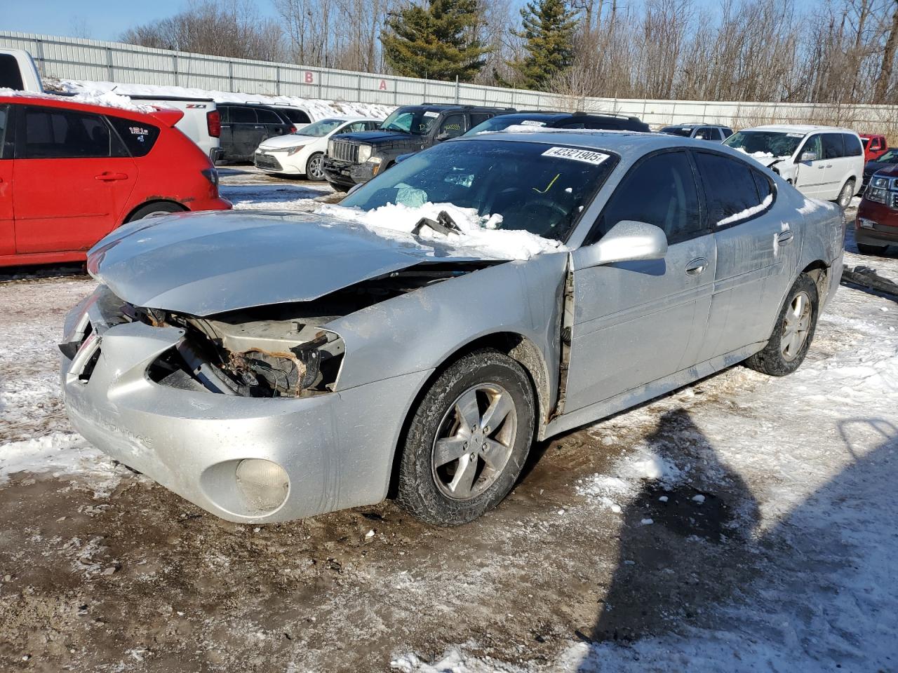 2004 Pontiac Grand Prix - Image 1