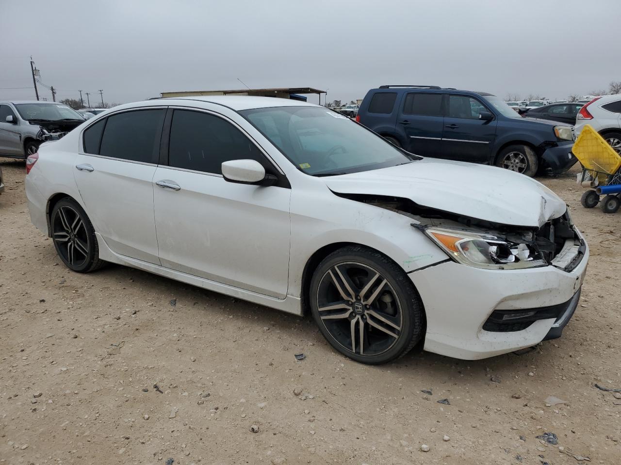 2017 Honda Accord - Image 4
