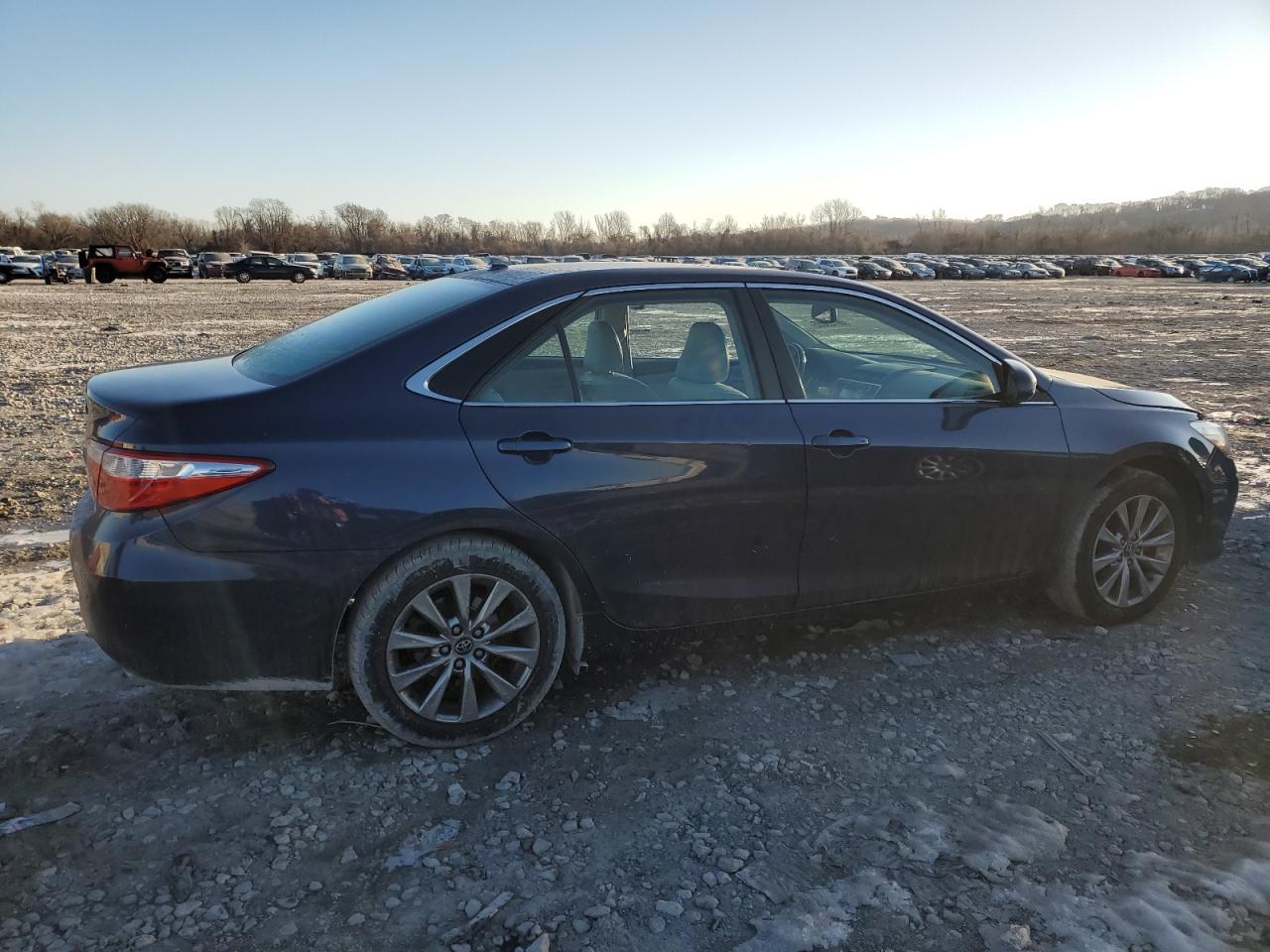 2016 Toyota Camry - Image 3