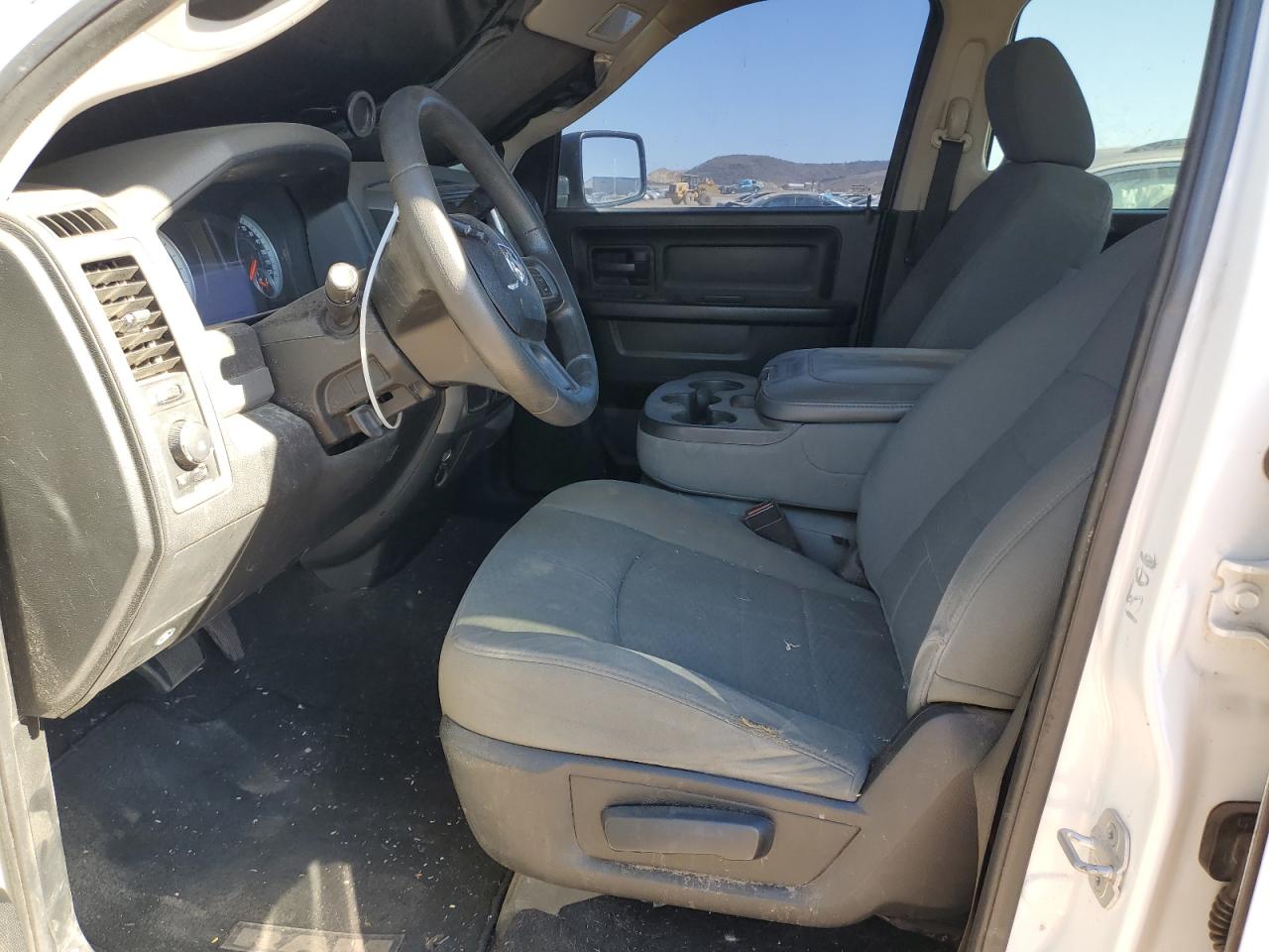 2013 RAM 1500 - Image 7