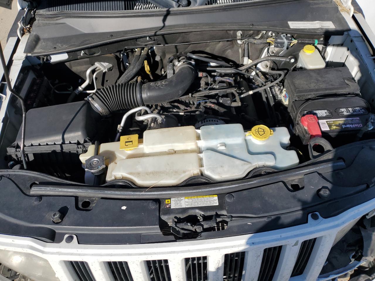 2012 Jeep Liberty (North America) - Image 14
