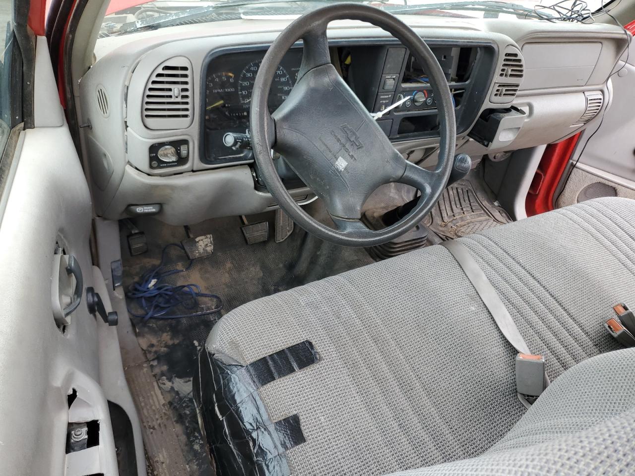 1997 Chevrolet GMT-400 - Image 8