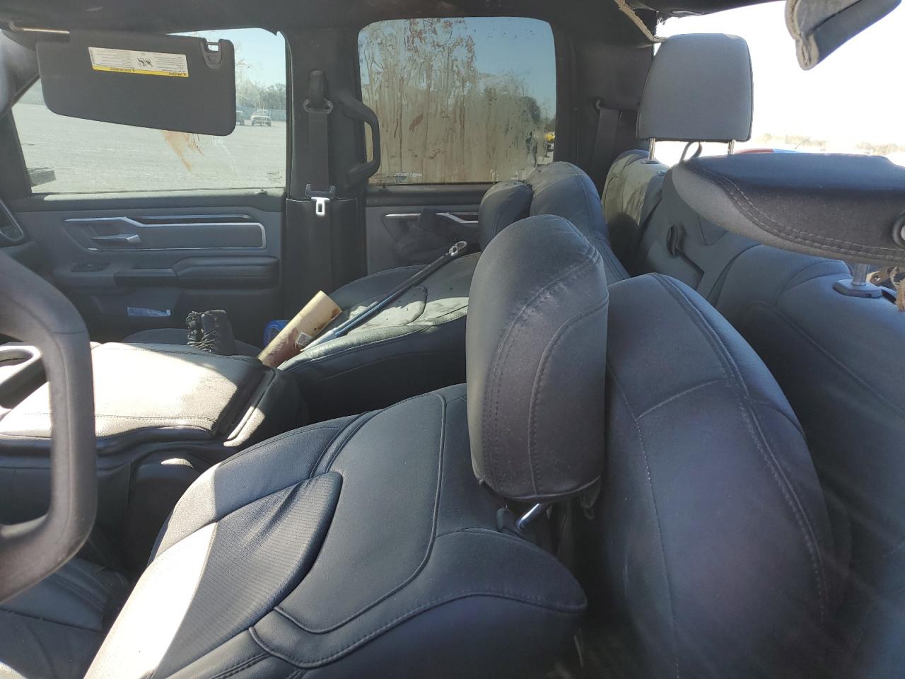 2021 RAM 1500 - Image 10