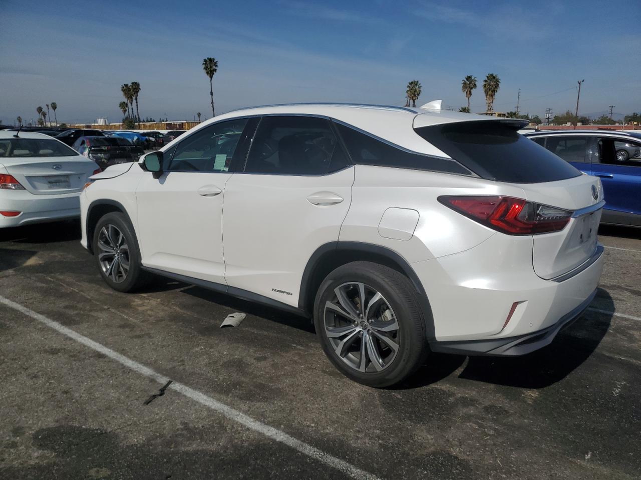2019 Lexus RX - Image 2