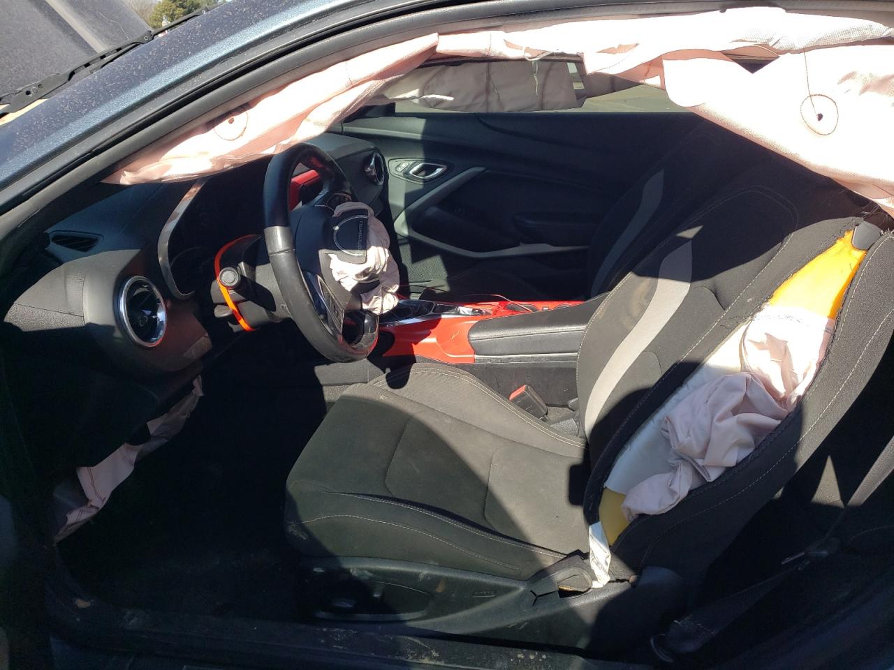 2019 Chevrolet Camaro - Image 7