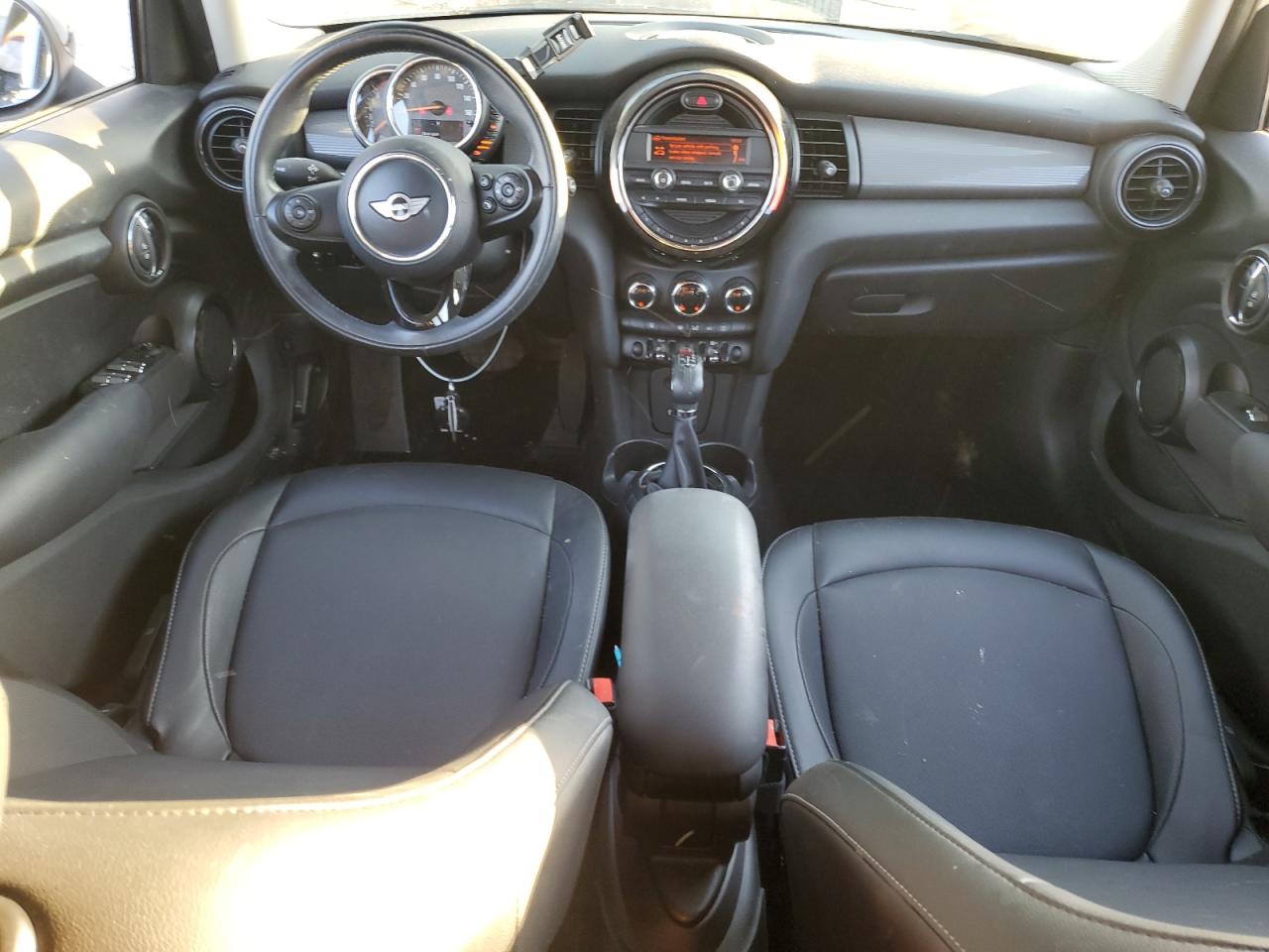 2016 MINI Cooper - Image 8