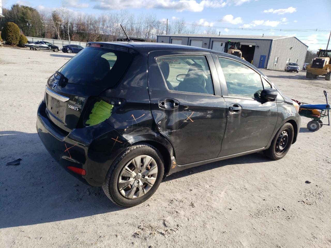 VIN JTDKTUD38ED574003 2014 TOYOTA YARIS no.3