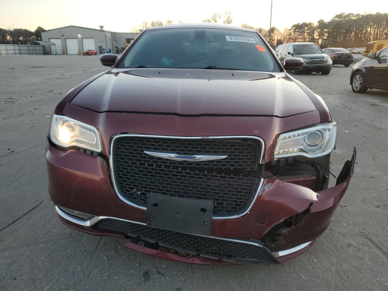 2016 Chrysler 300 - Image 5