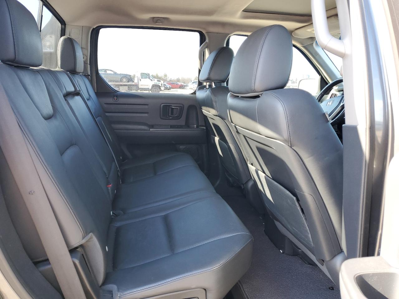 2012 Honda Ridgeline - Image 10