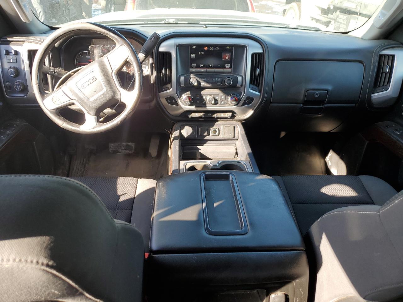 2015 GMC Sierra - Image 8